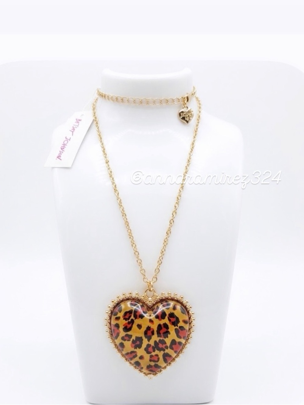 NWT ⚜️🤎⚜️ Betsey Johnson Multi-Heart Leopard Print Statement Necklace